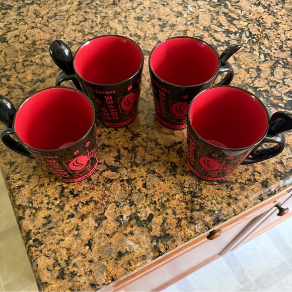 Set of 4 Stylish Black and Red Ceramic Mugs with spoon for Dining - Picture 3 of 6